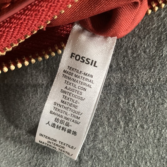 Fossil Crossbody Bag - Picture 7 of 14